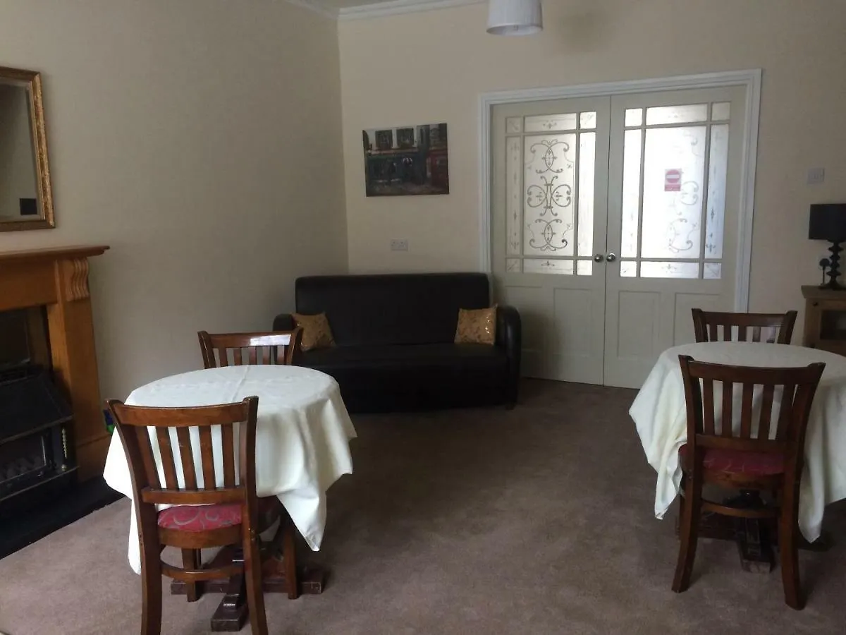 גיסבורו Priory Guest House בריטניה