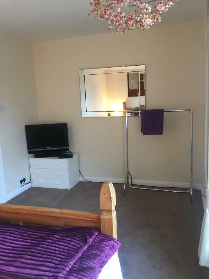 לינה וארוחת בוקר גיסבורו Priory Guest House בריטניה
