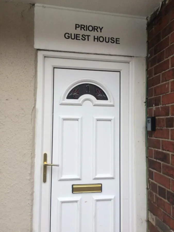 Priory Guest House 기스버러 0*,